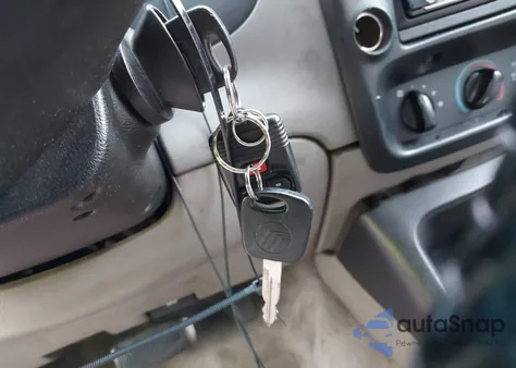 1998 Mercury Mountaineer z USA, uszkodzony, nr VIN 4M2ZU55P5WUJ13842